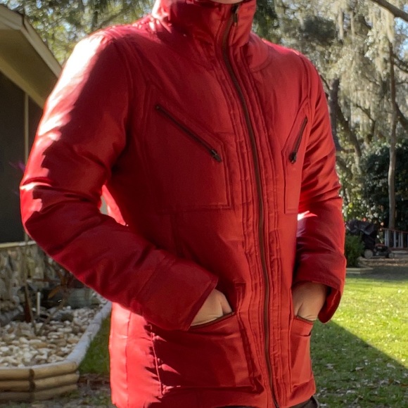 Boston proper red puffer jacket - Picture 3 of 6